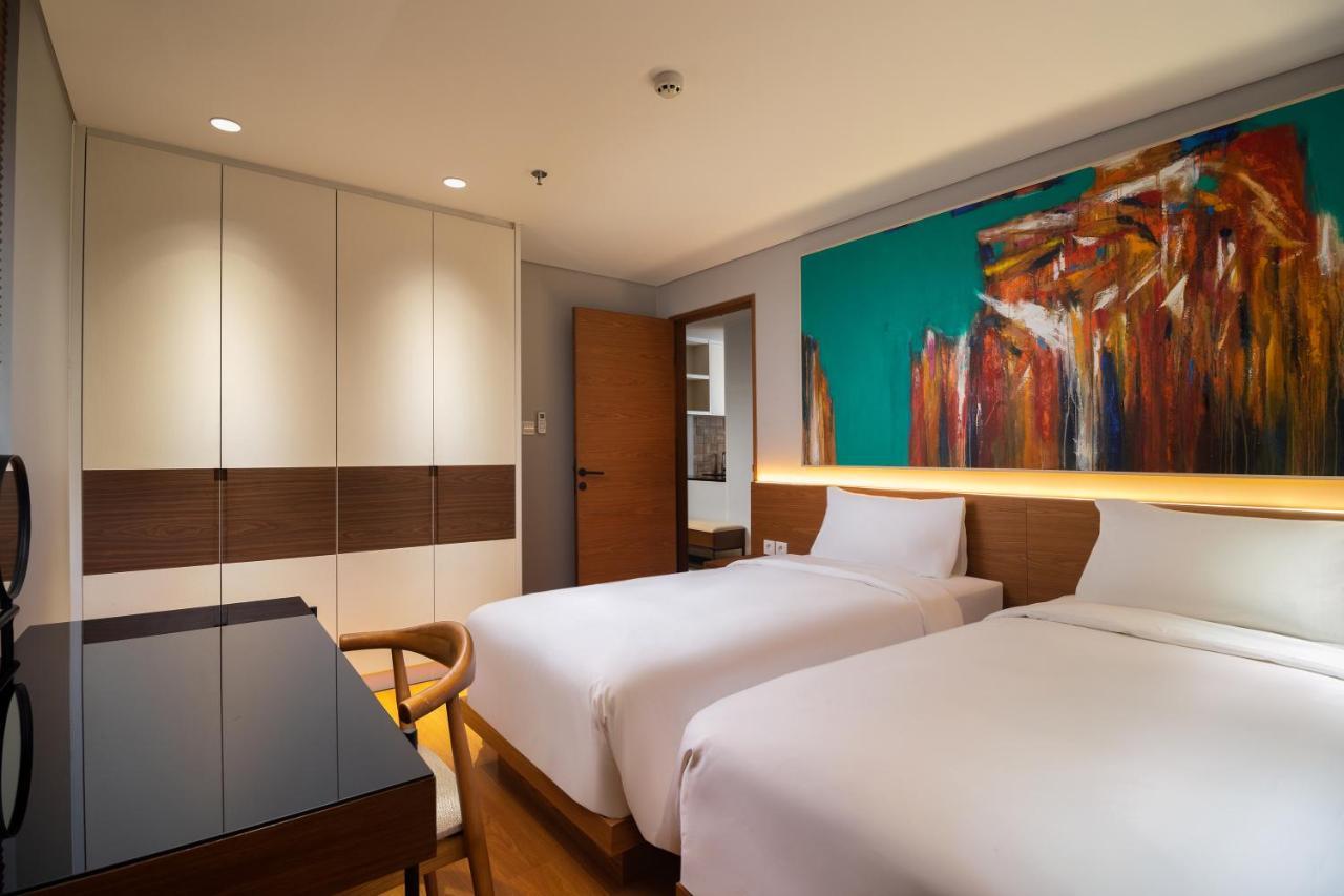 Beachwalk Residence Kuta  Luaran gambar