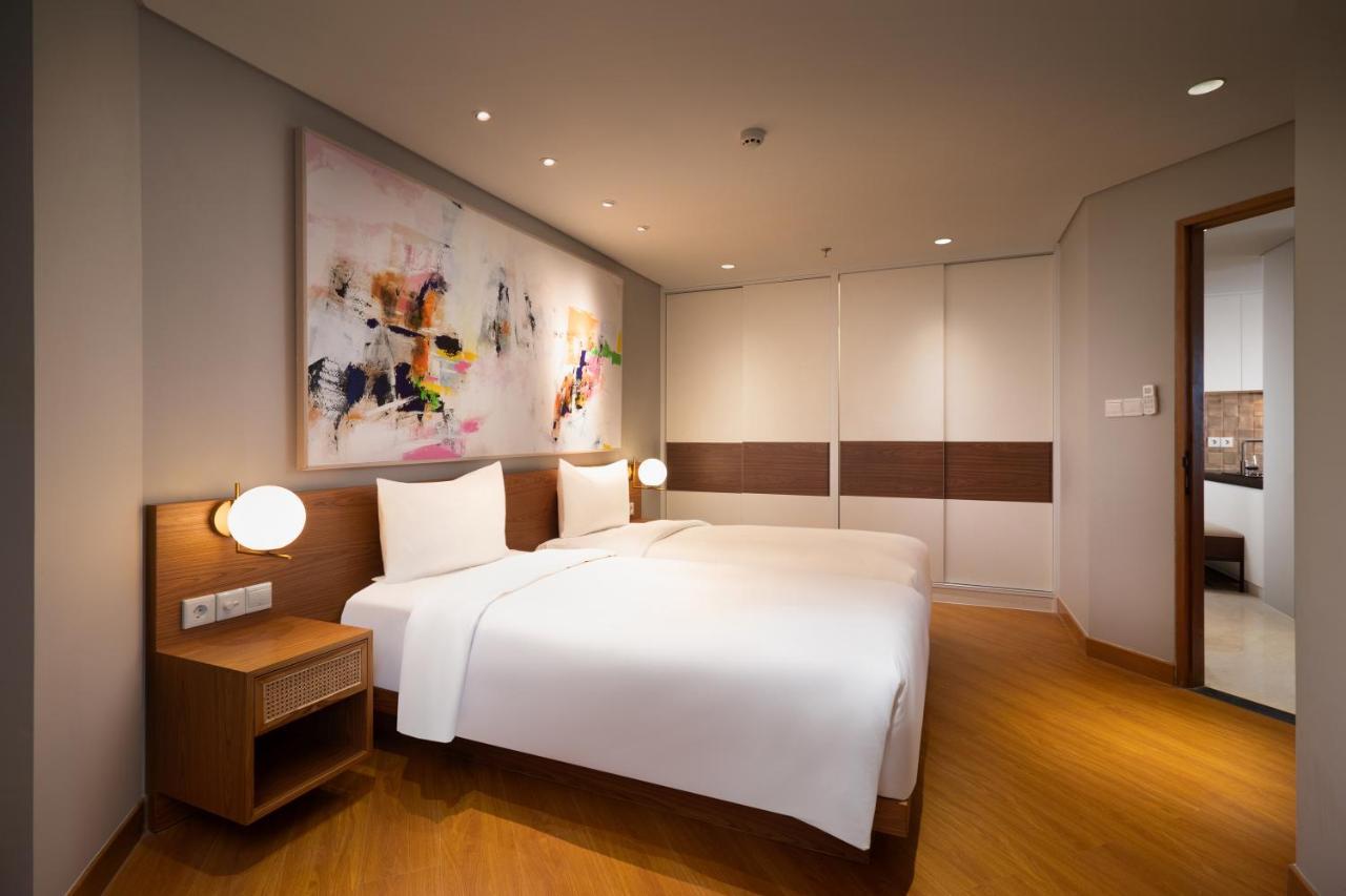 Beachwalk Residence Kuta  Luaran gambar